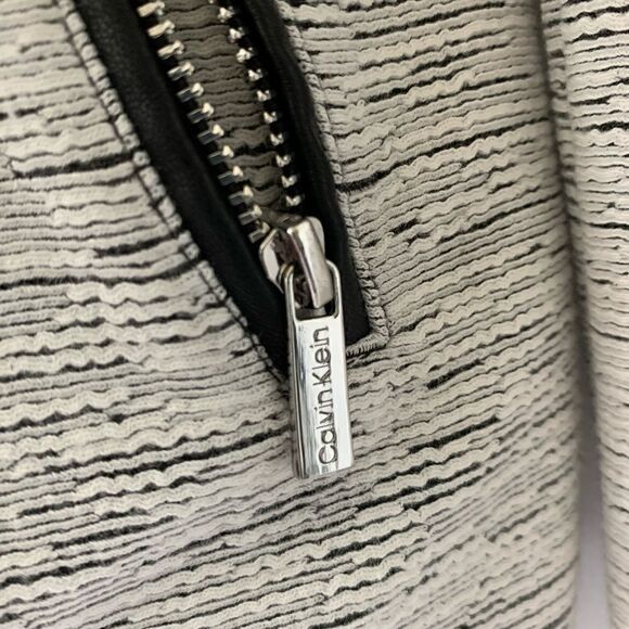 NWT Calvin Klein Line Detail Flyaway Jacket - Picture 8 of 15